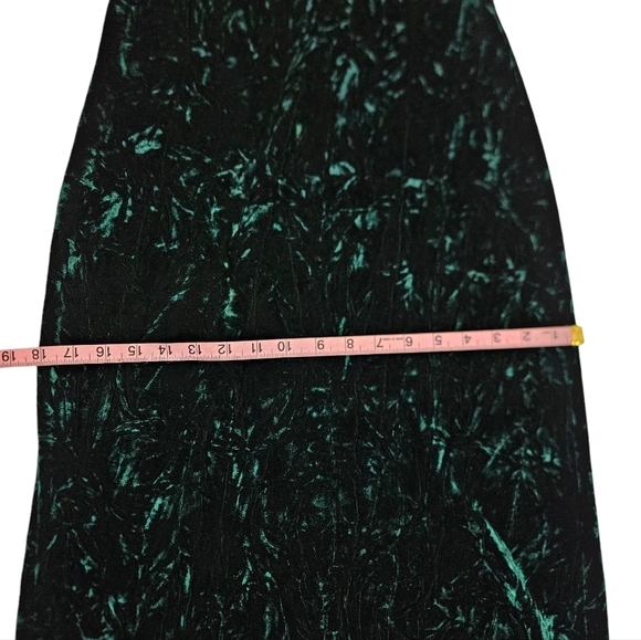 Lulu's Keep Love Alive Crushed Velvet Forest Green Maxi Dress Sz S Keyhole Slit - Picture 15 of 16